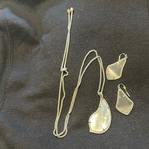Kendra Scott Elegant Silver Jewelry Set